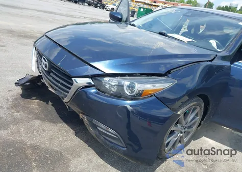 2018 Mazda Mazda3 Touring из США, поврежденный, VIN 3MZBN1L3XJM177835